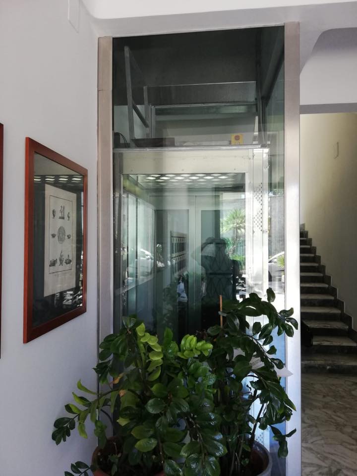 photo gallery image 01