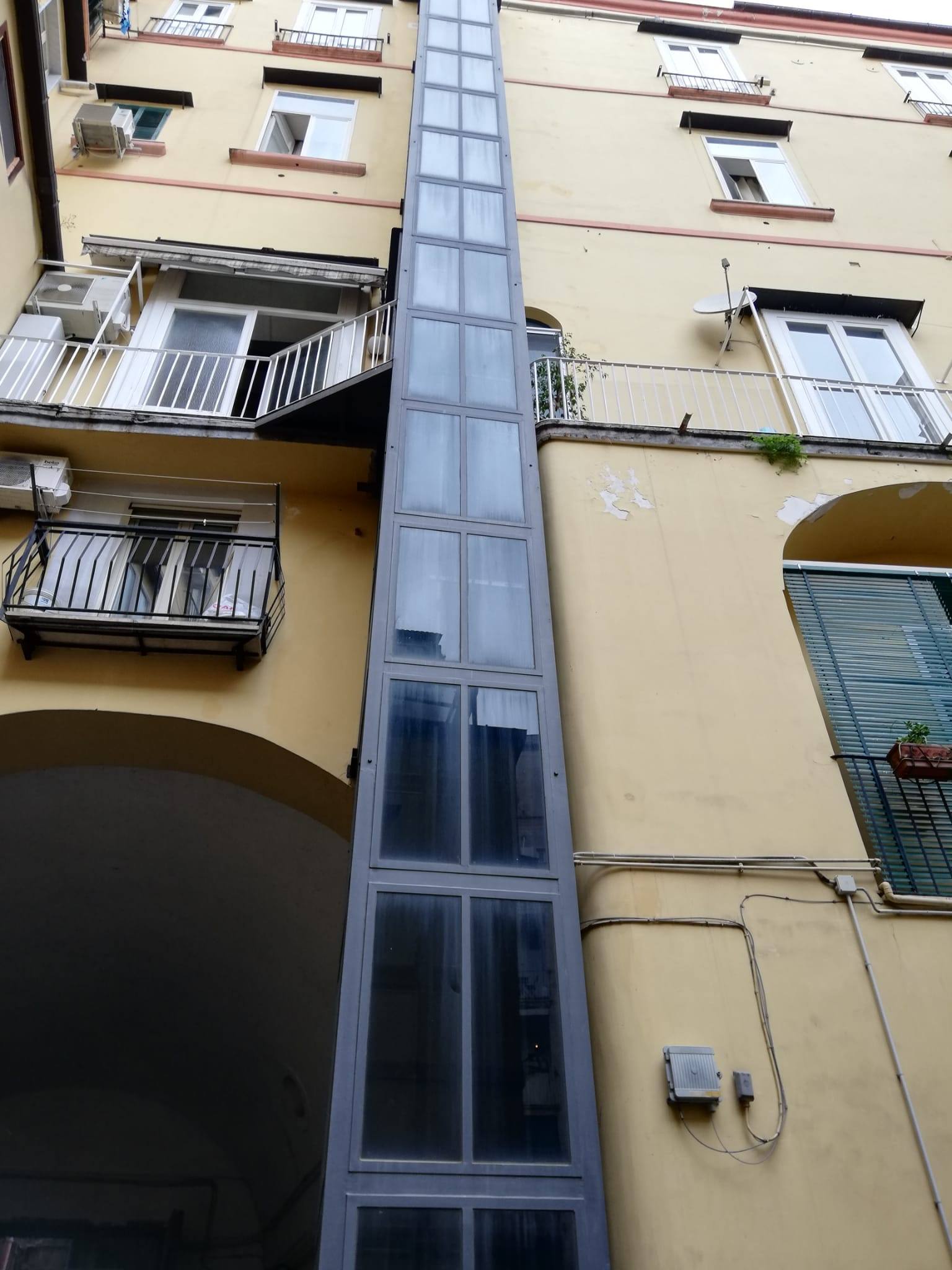 photo gallery image 09